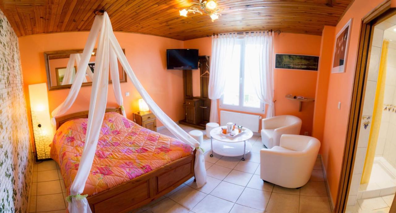 Domaine Bacchus Bed & Breakfast Reuil-sur-Marne Exterior photo